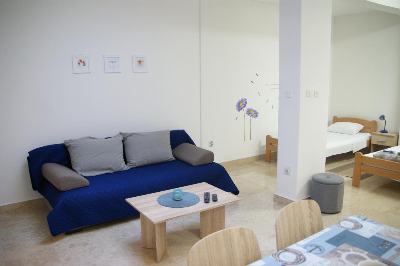 PUY Apartman Ivana מראה חיצוני תמונה