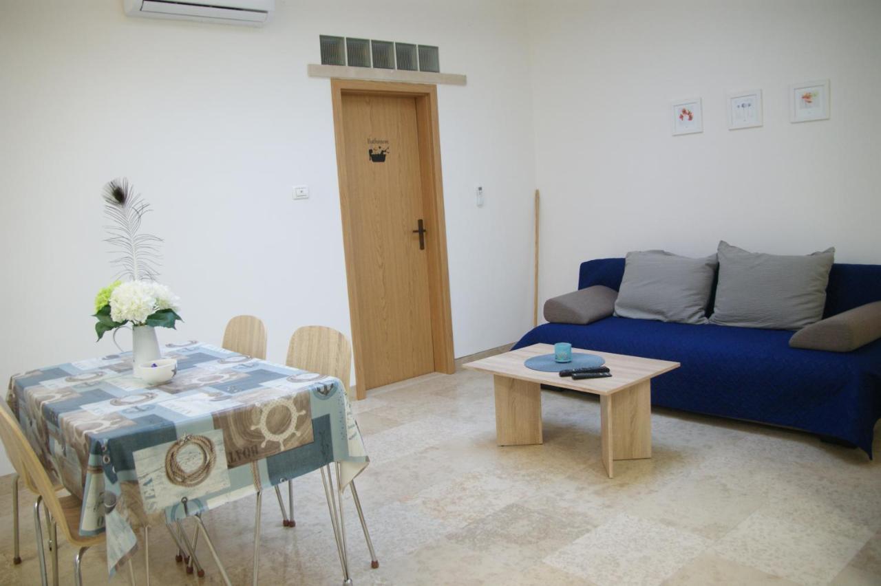PUY Apartman Ivana מראה חיצוני תמונה