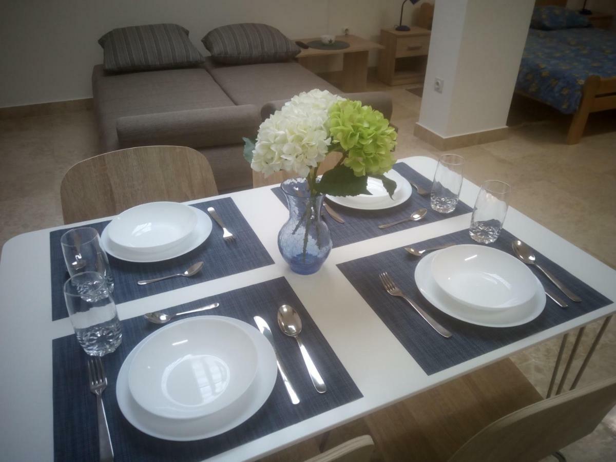 PUY Apartman Ivana מראה חיצוני תמונה