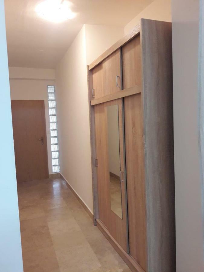 PUY Apartman Ivana מראה חיצוני תמונה